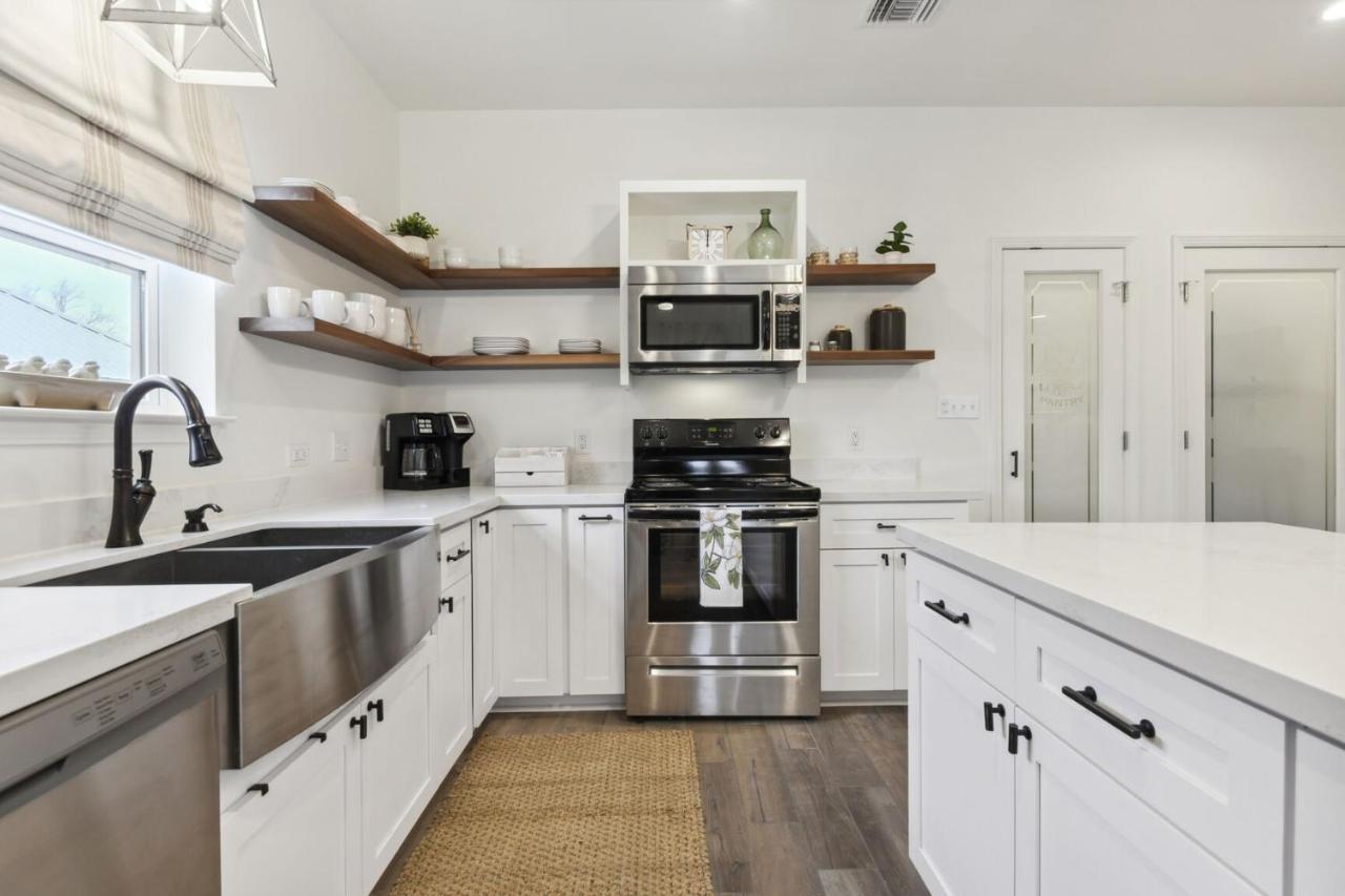 Vacation Rental In Old Town Bay St Louis Plus Parking For Rv Bay St. Louis المظهر الخارجي الصورة